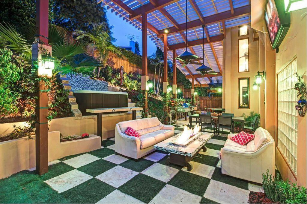 Skyhill Oasis With Hot Tub, Walk To Universal Casa de férias